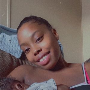 Meet your Posher, Amber